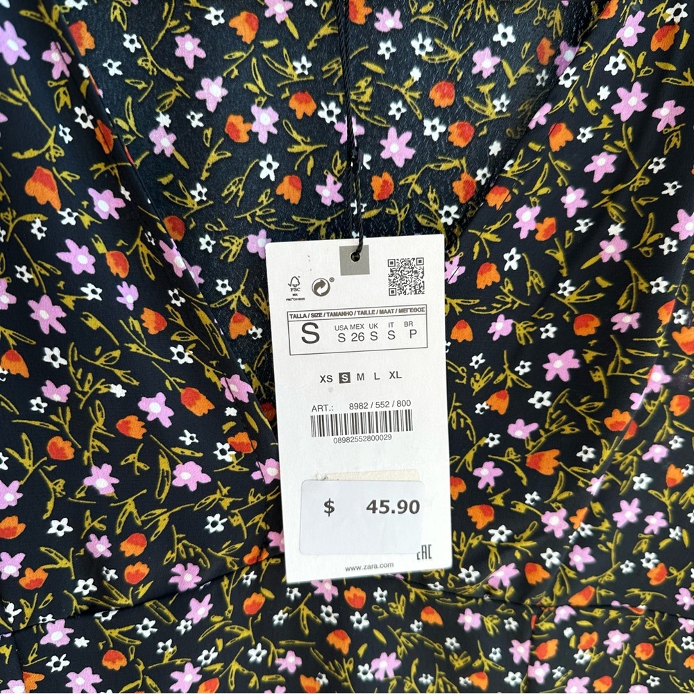 Floral Mini! - Picture 6 of 8